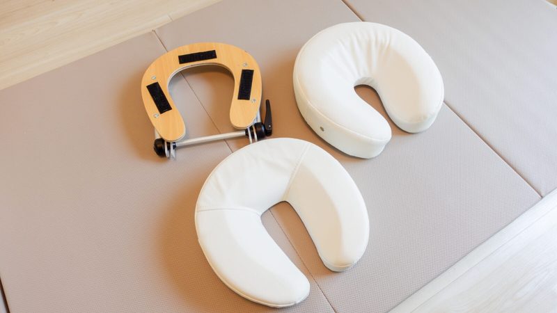 うつ伏せ用・仰向け用の枕