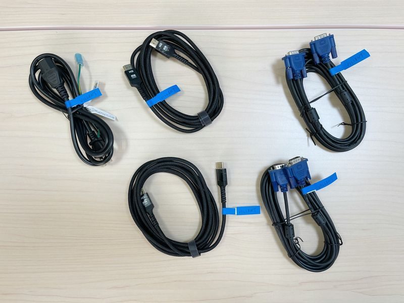 映像ケーブル（HDMI・VGA・USB-C）